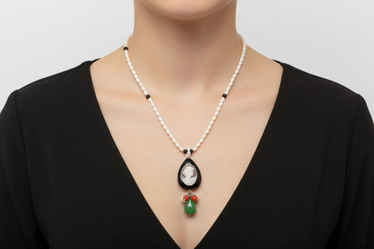 Collana in Perle, Agata e Cammeo incisione "Profilo di Donna"