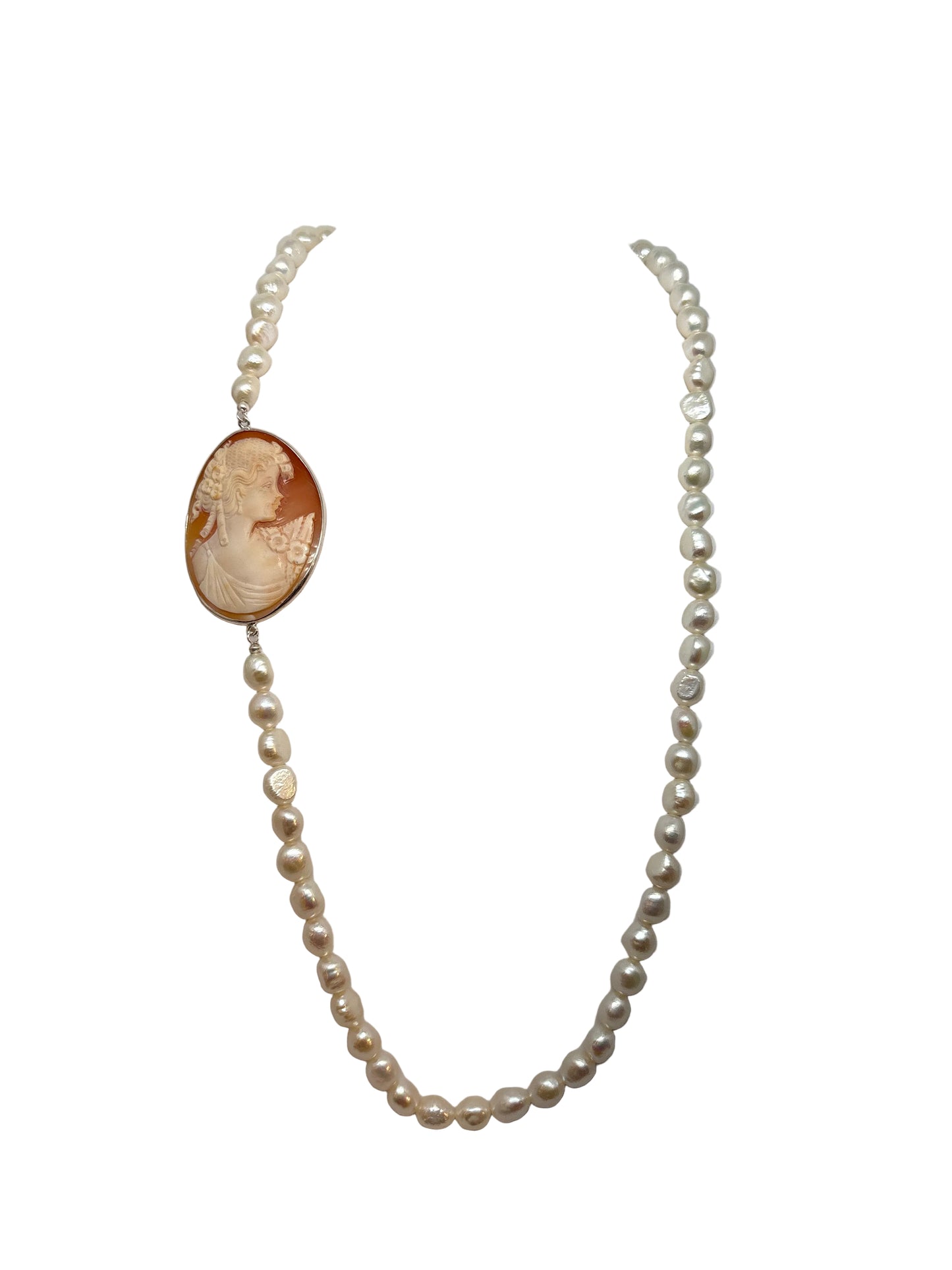 Collana in Perle e Cammeo incisione "Profilo di Donna"