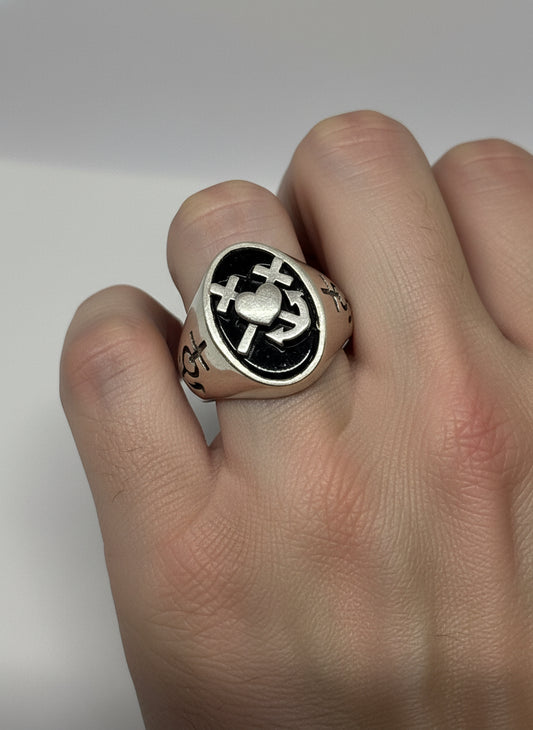 Anello in Argento Incisione "Cuore e Ancora"