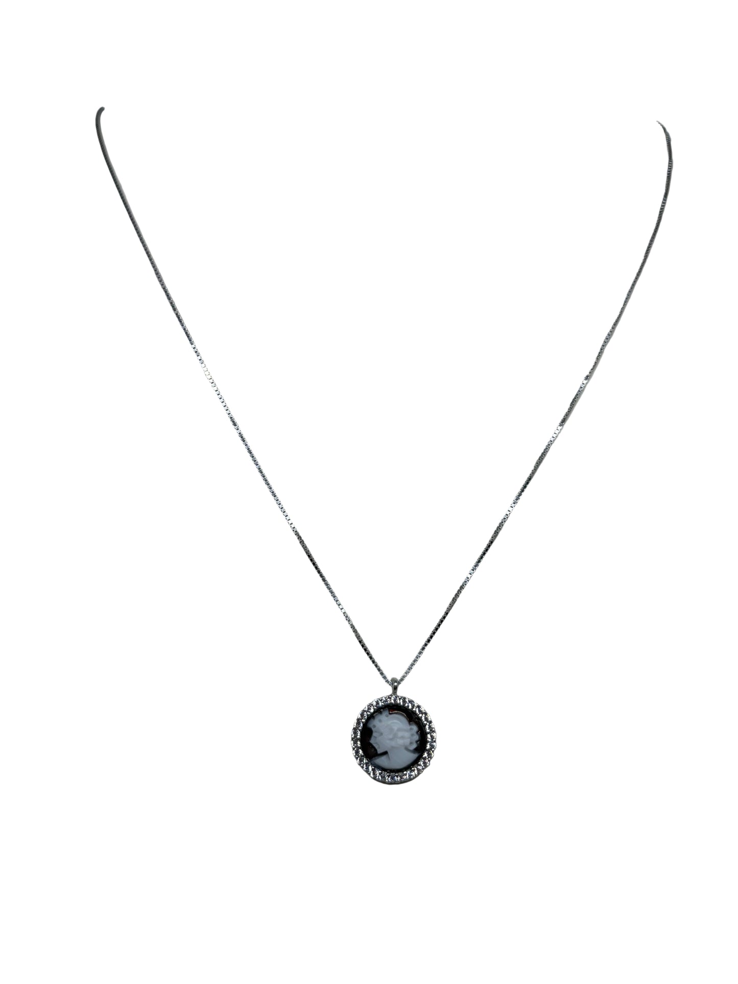 Collana in Cammeo incisione "Profilo di Donna"