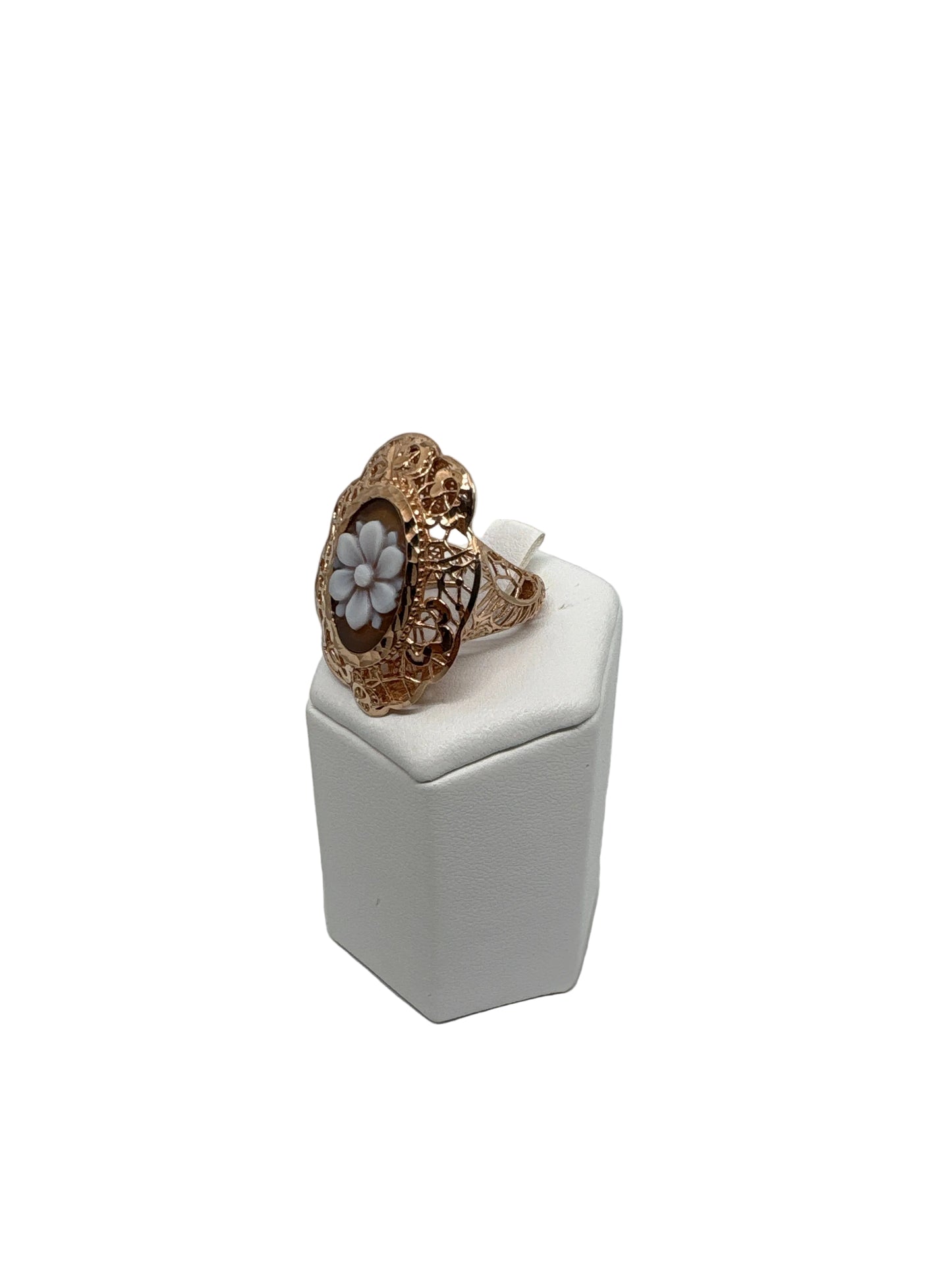 Anello in Cammeo incisione "Fiori"
