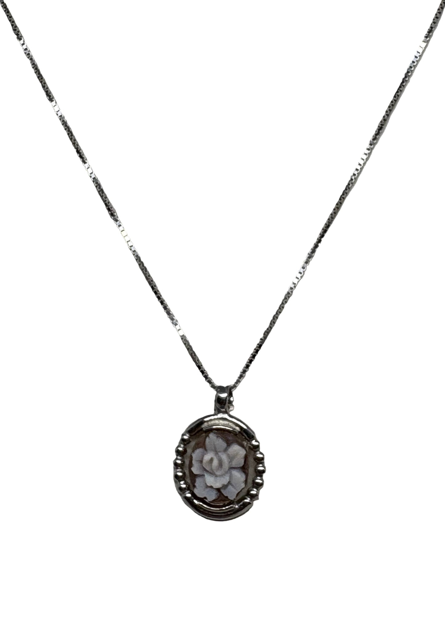 Collana in Cammeo incisione "Fiore"