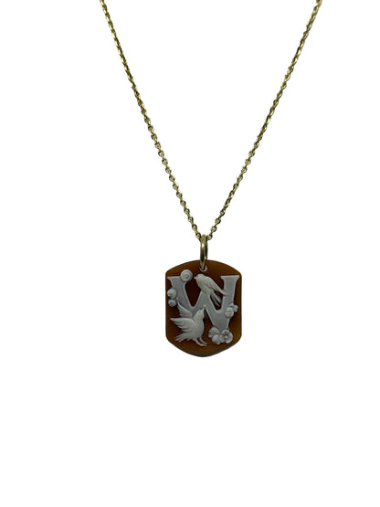 Pendente in Cammeo incisione "Lettera W"