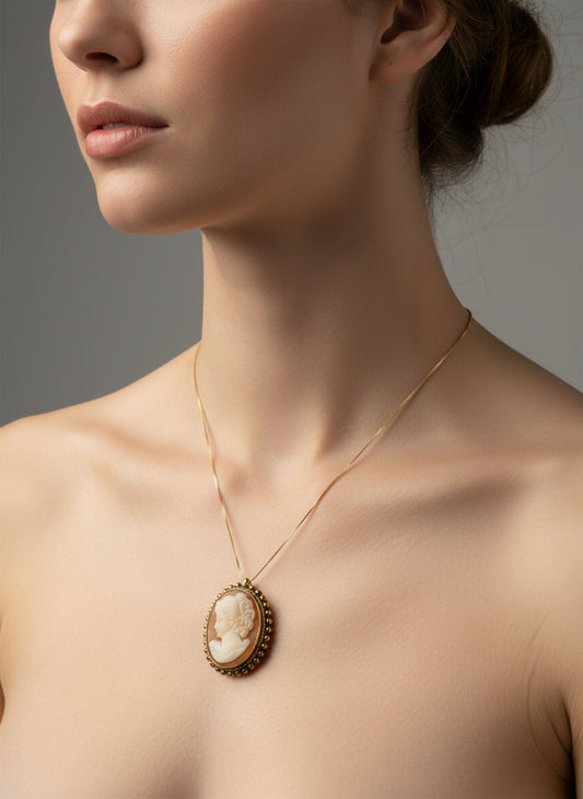 Spilla Pendente in Cammeo incisione "Profilo di Donna"