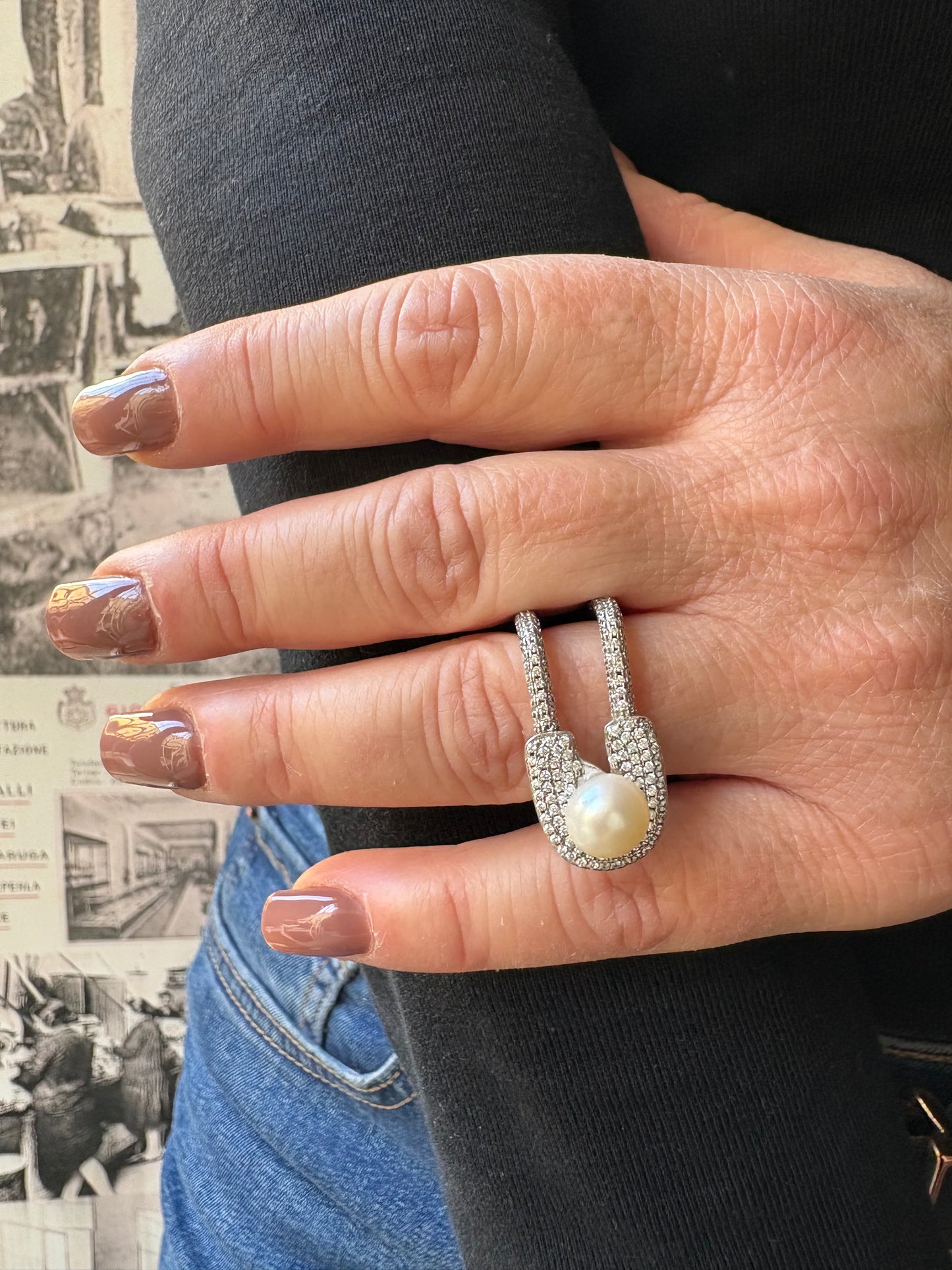 Anello con Perla e Zirconi