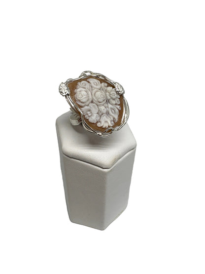 Anello in Cammeo incisione Fiori