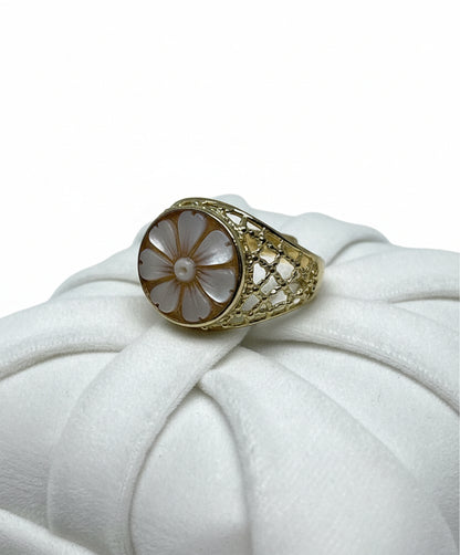 Anello in Cammeo Incisione "Fiore"