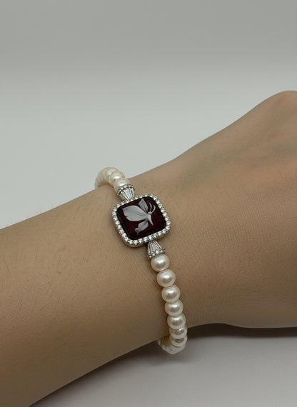 Bracciale in Perle e Cammeo incisione "Farfalla"