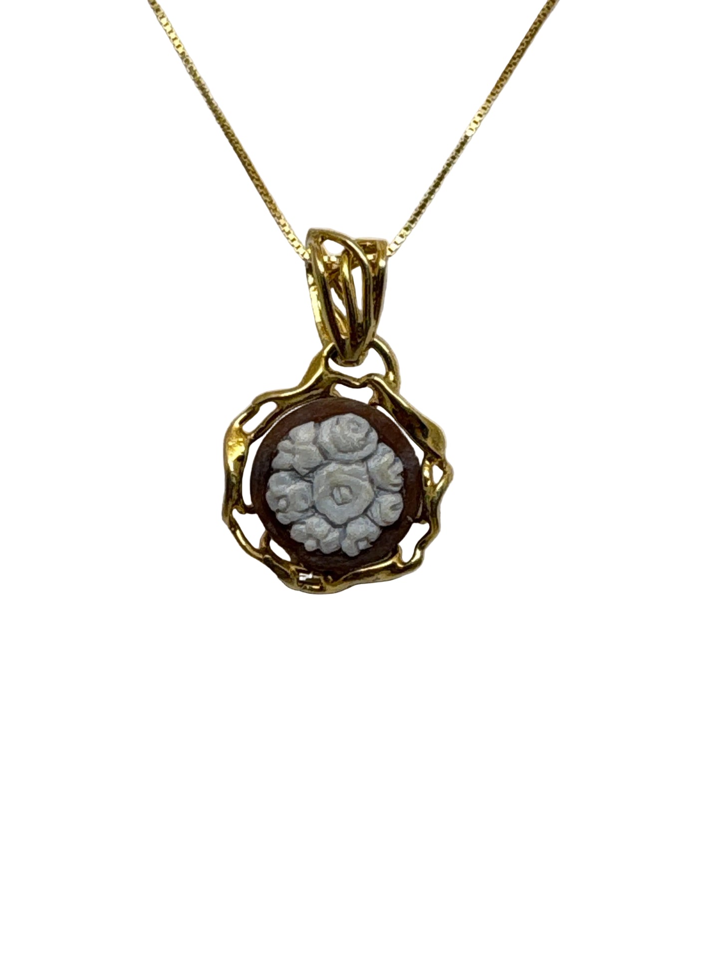 *Pendente in Cammeo Artistico incisione Fiori
