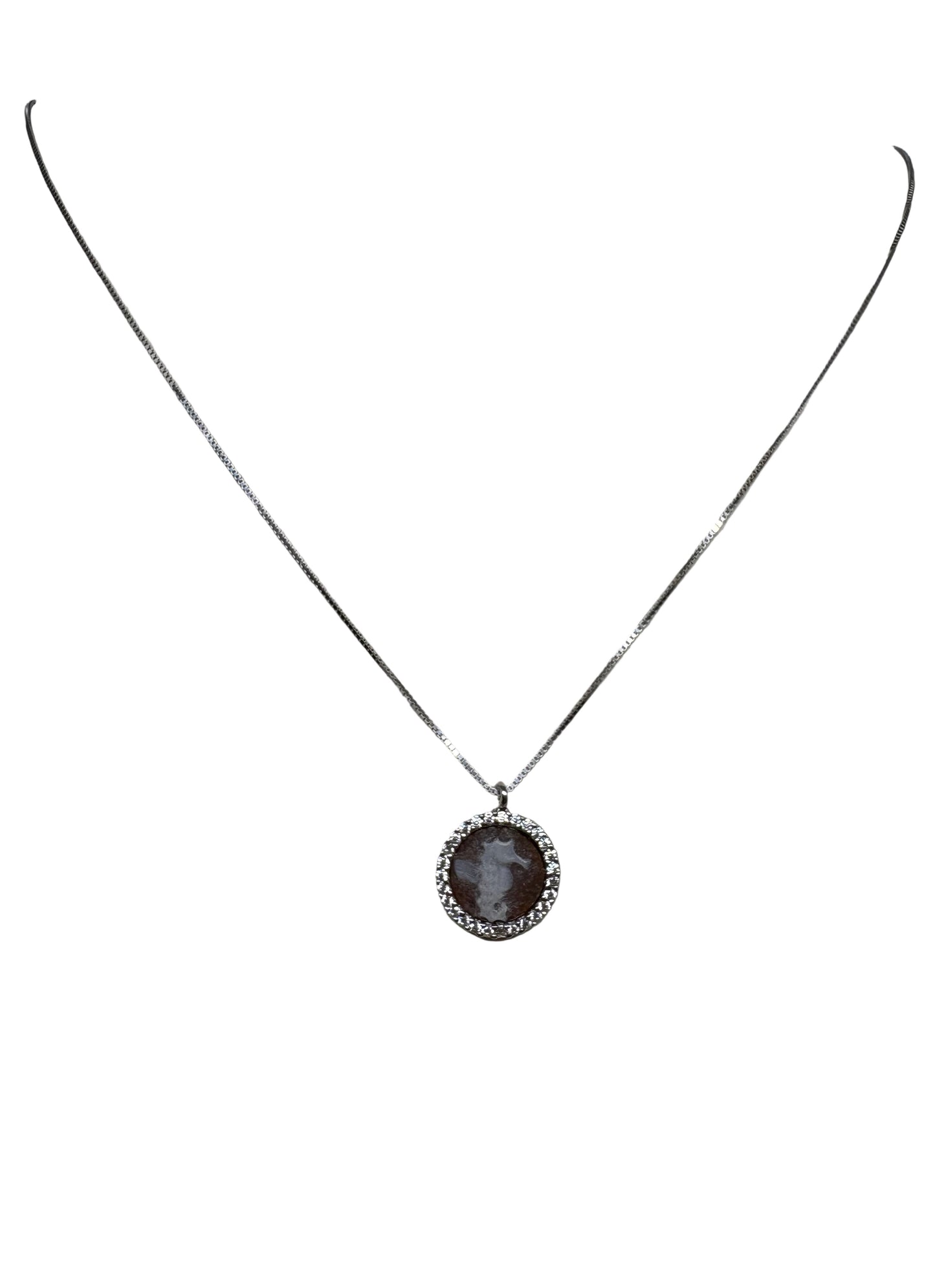 Collana in Cammeo incisione "Cavalluccio Marino"