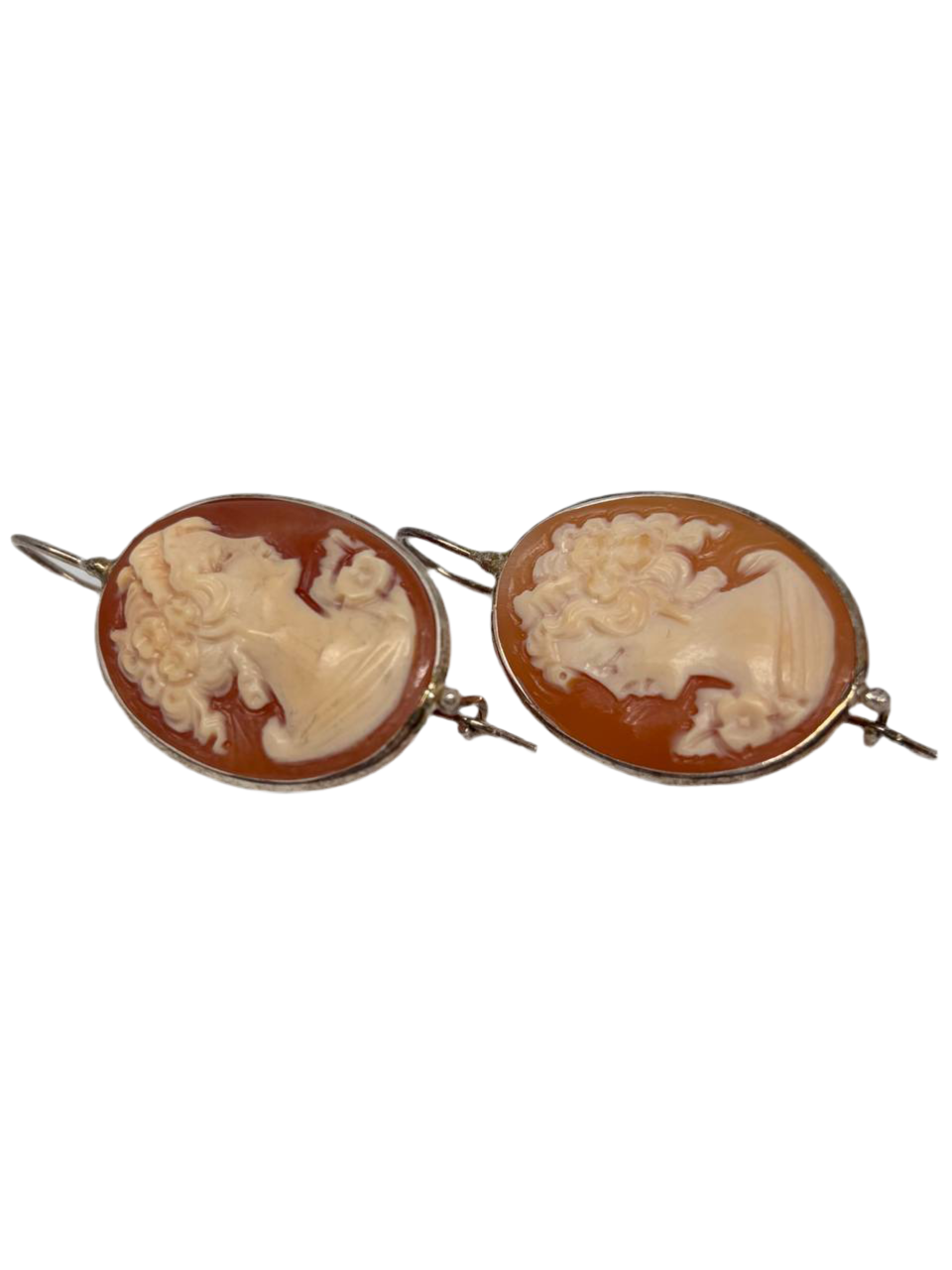 Orecchini in Cammeo incisione Profilo di Donna