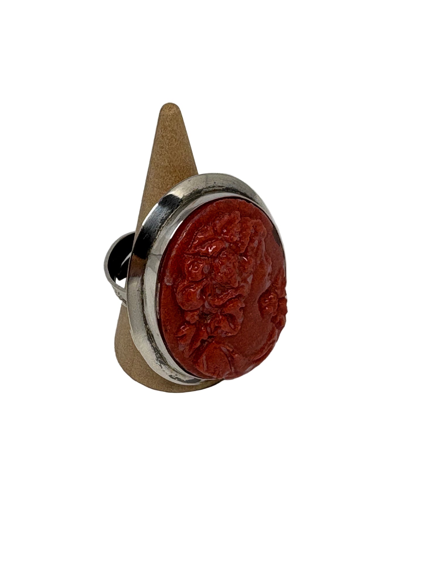 Anello in Cammeo e Pasta di Corallo