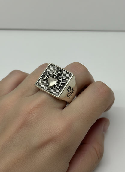Anello in Argento Raffigurazione "Cuore Sacro"