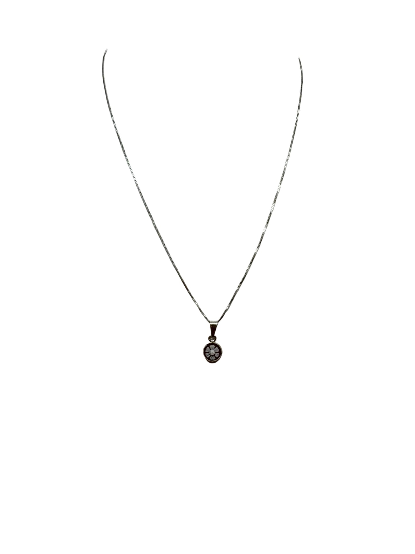 Pendente in Cammeo incisione "Fiore"