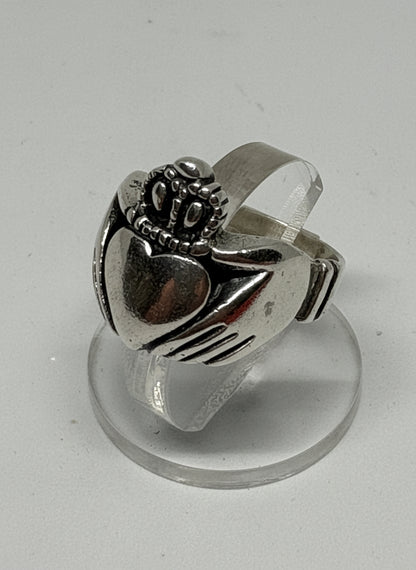 Anello in Argento Raffigurazione "Cuore Sacro"