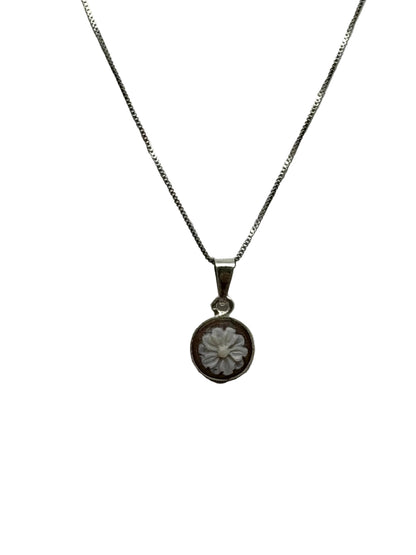 Pendente in Cammeo incisione "Fiore"
