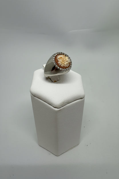 Anello in Cammeo Artistico incisione "Fiori"