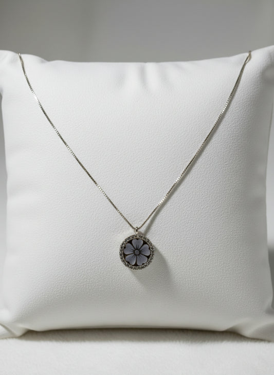 Collana in Cammeo incisione "Fiore"