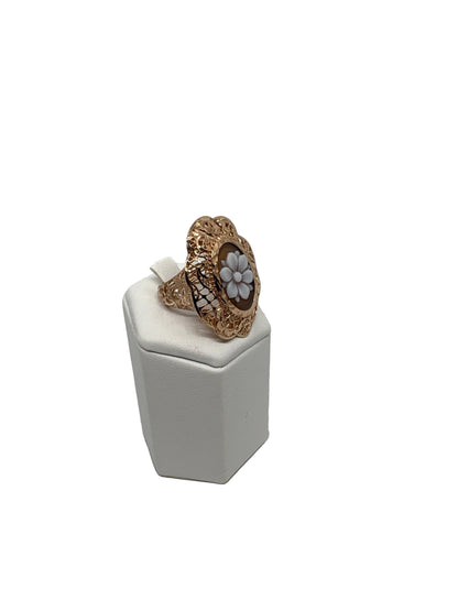 Anello in Cammeo incisione "Fiori"