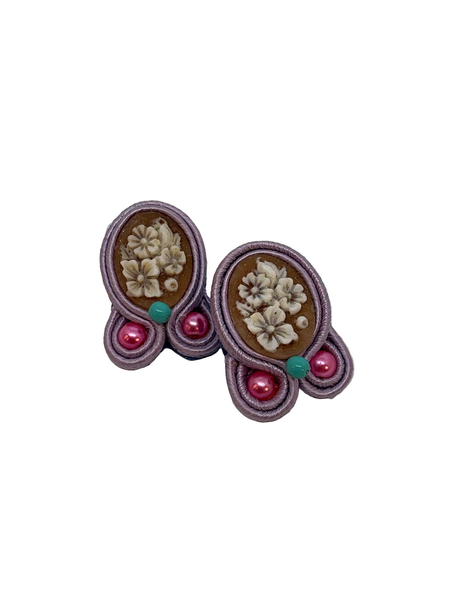 Orecchini in Cammeo Soutache incisione "Fiori"
