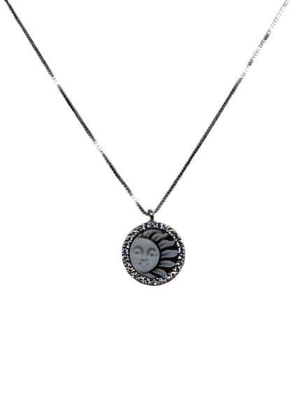 Collana in Cammeo incisione "Sole"