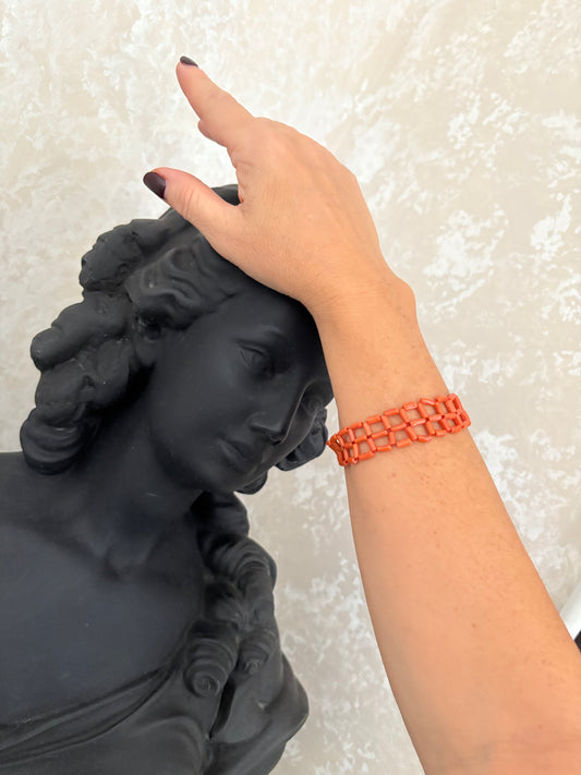Bracciale in corallo Antico