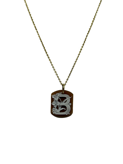 Pendente in Cammeo incisione "Lettera B"
