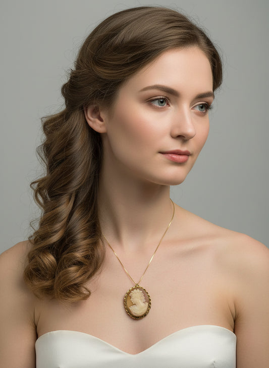 Spilla Pendente in Cammeo incisione "Profilo di Donna"