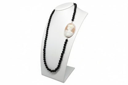 Collana in Agata e Cammeo incisione "Profilo di Donna"