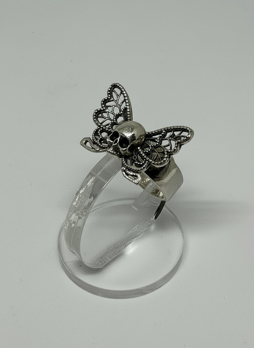 Anello in Argento Raffigurazione "Teschio con le Ali"