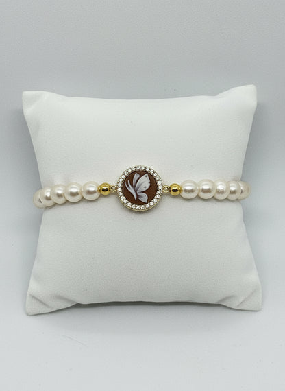 Bracciale in Perle e Cammeo incisione "Fiore"