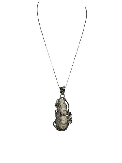 Pendente In Cammeo "Fiori"