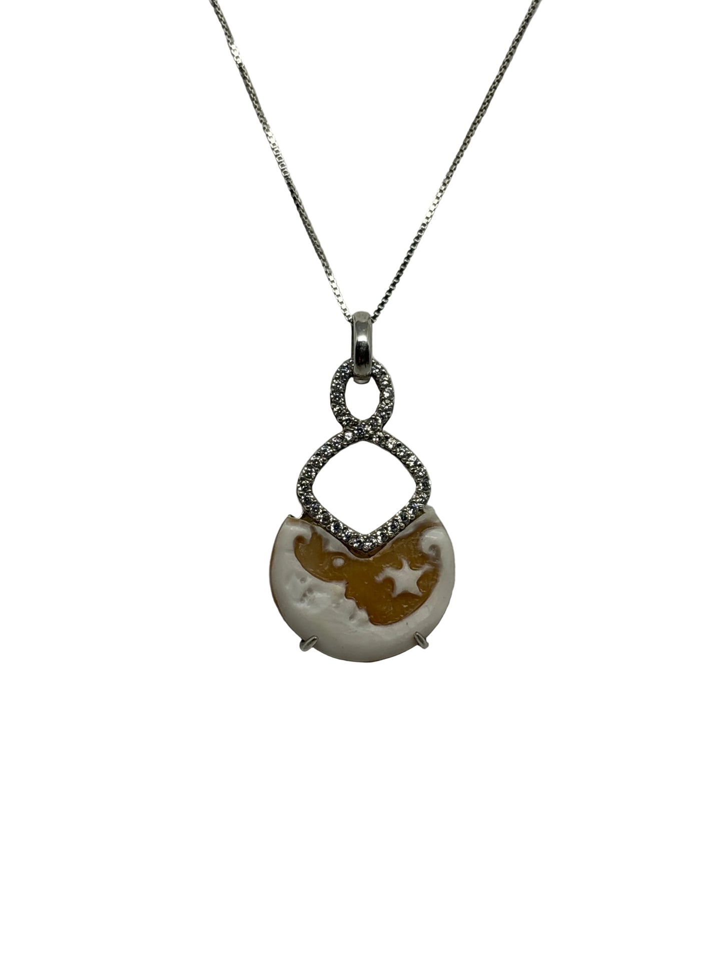 Collana in Cammeo incisione "Fiore"