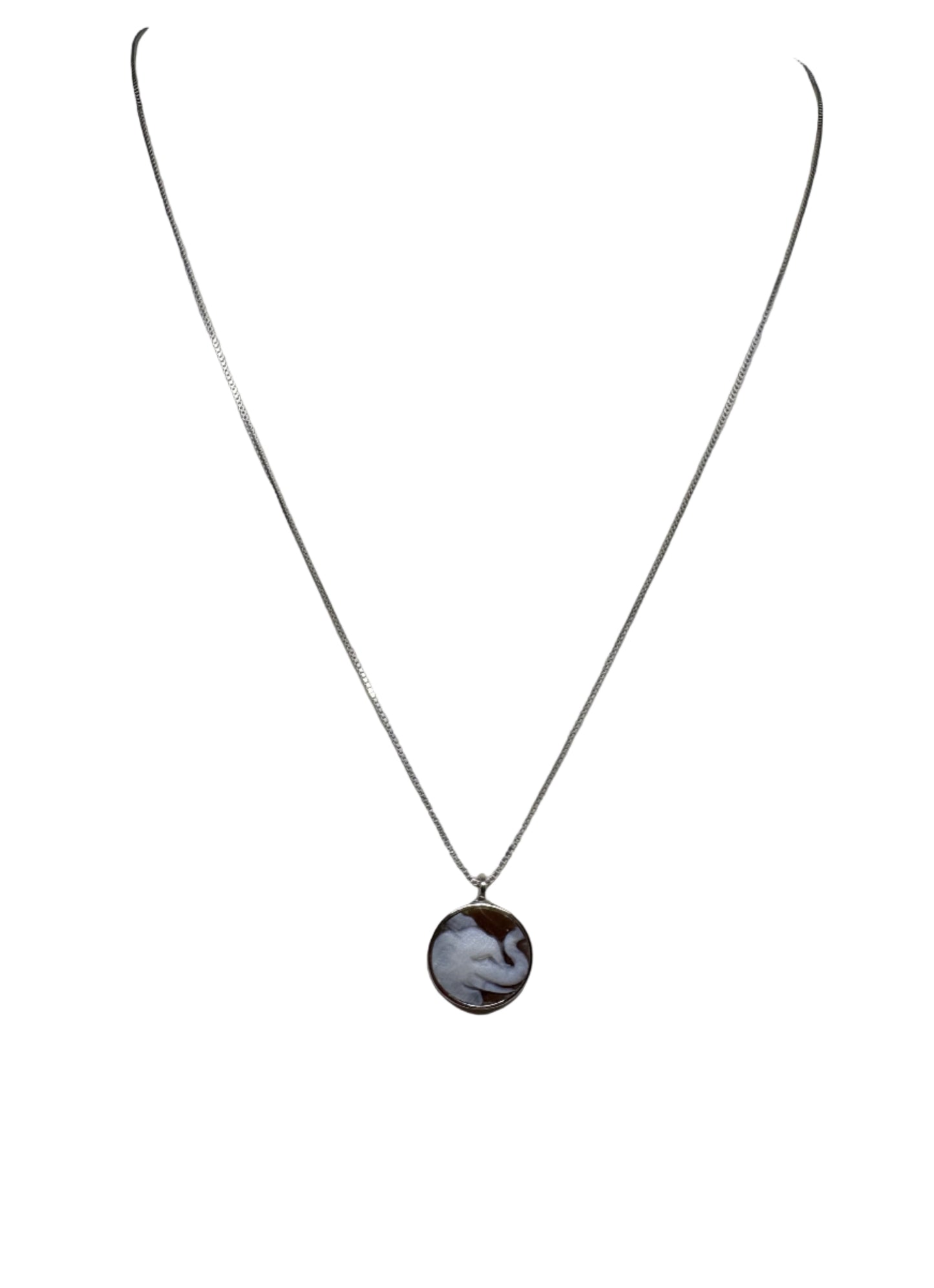 Collana in Cammeo incisione "Elefante"