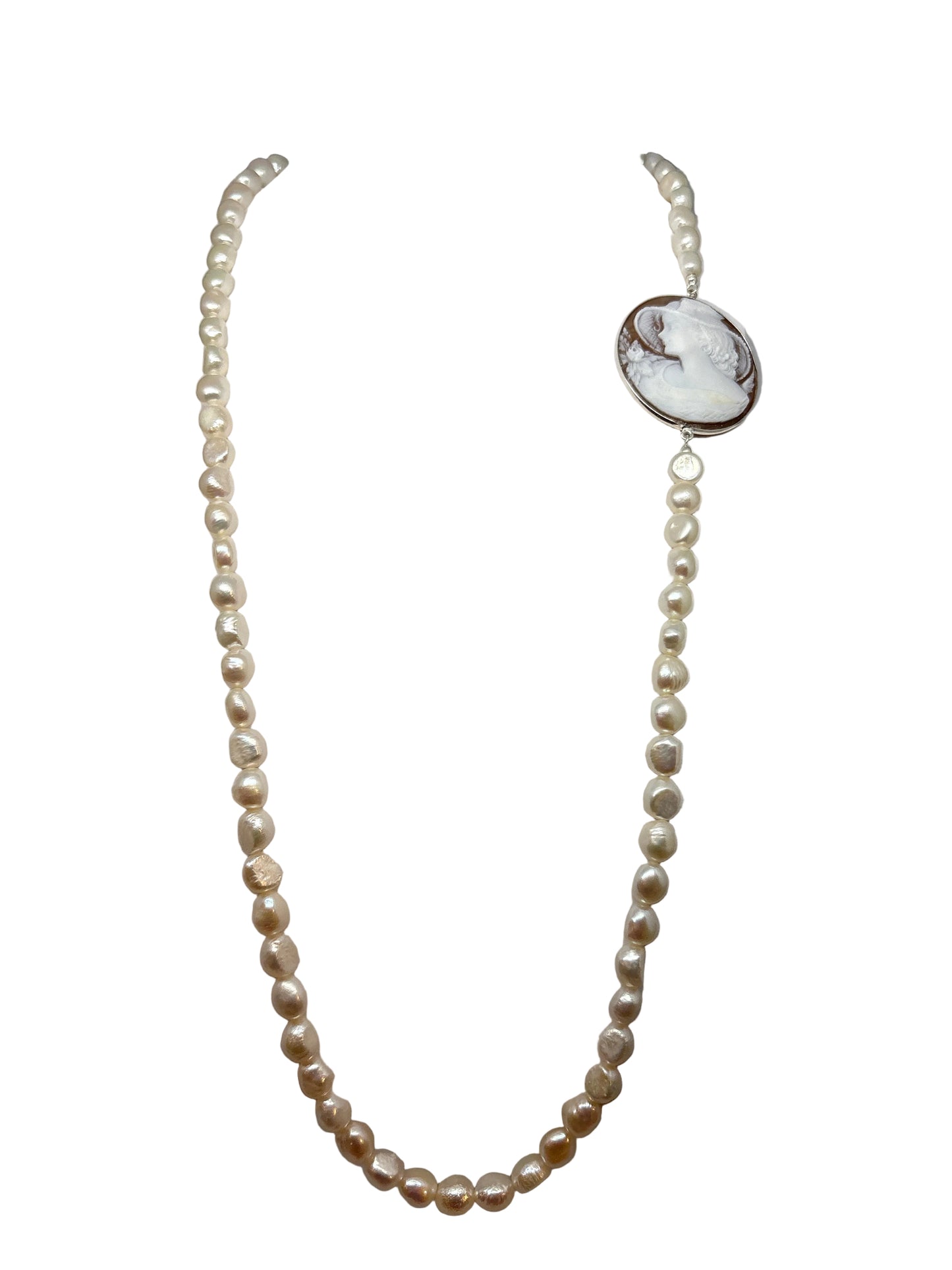 Collana in Perle e Cammeo incisione "Donna con Cappello"