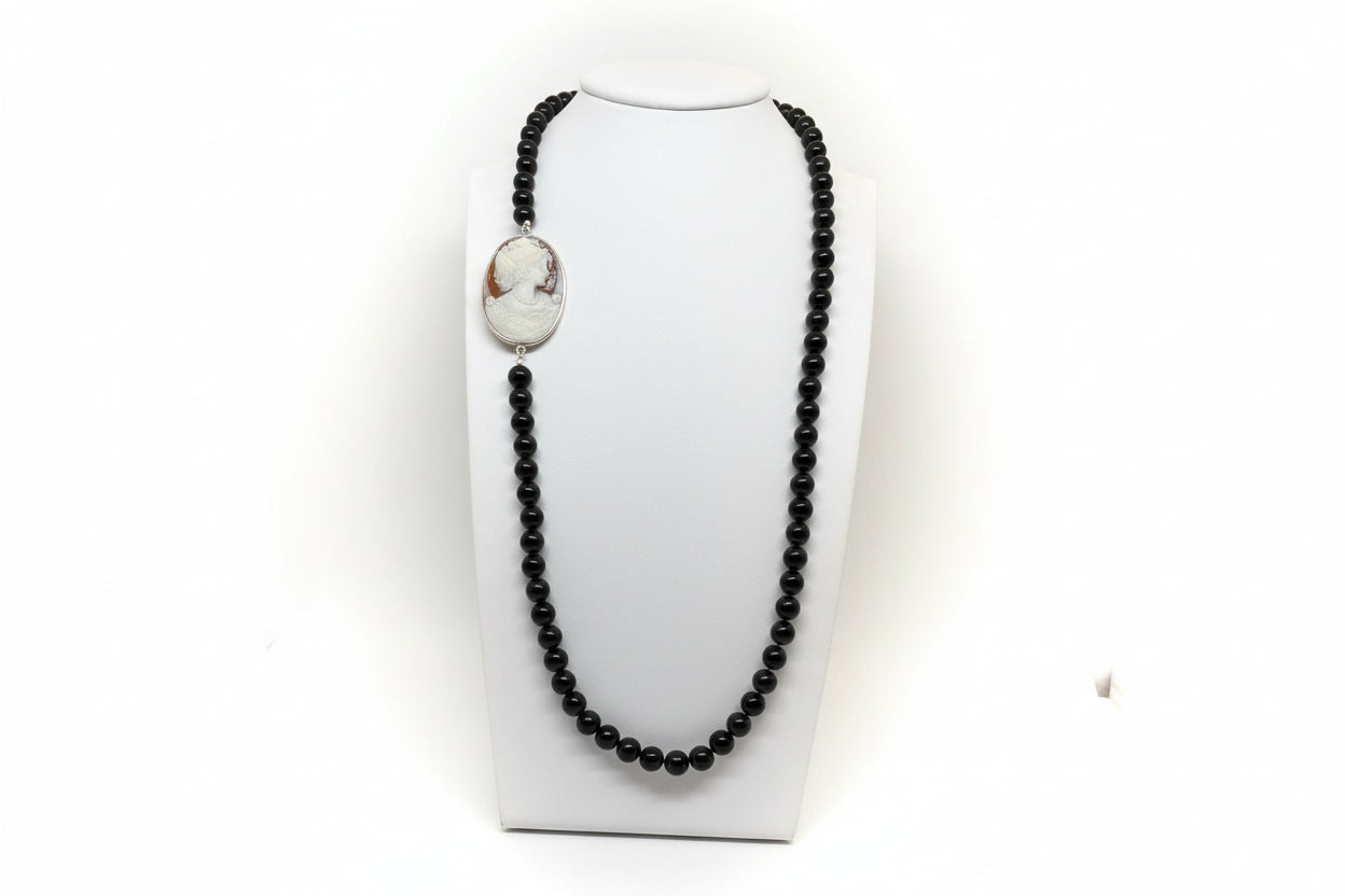 Collana in Agata e Cammeo incisione "Profilo di Donna"