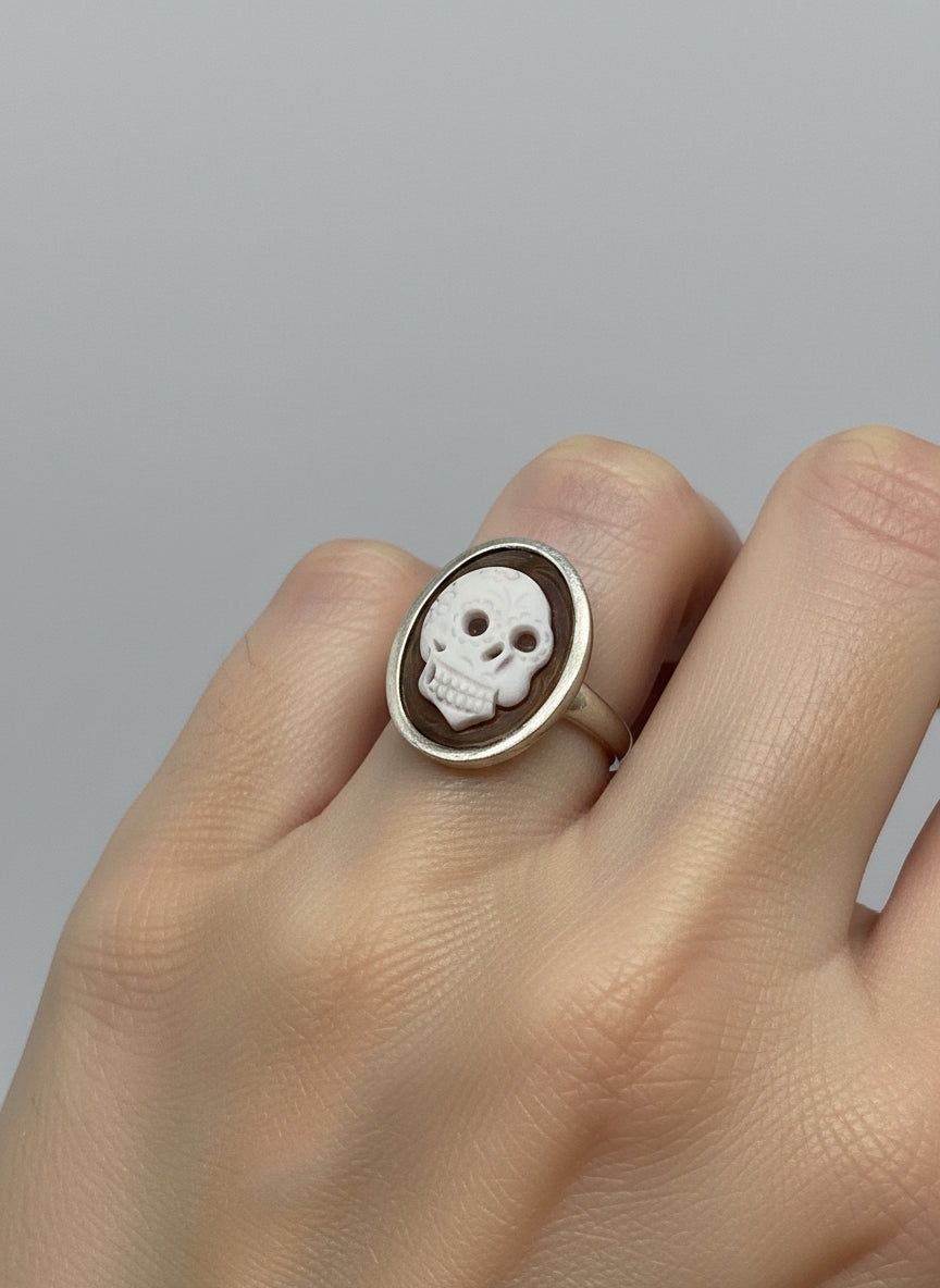 Anello in Cammeo "Incisione Teschio"