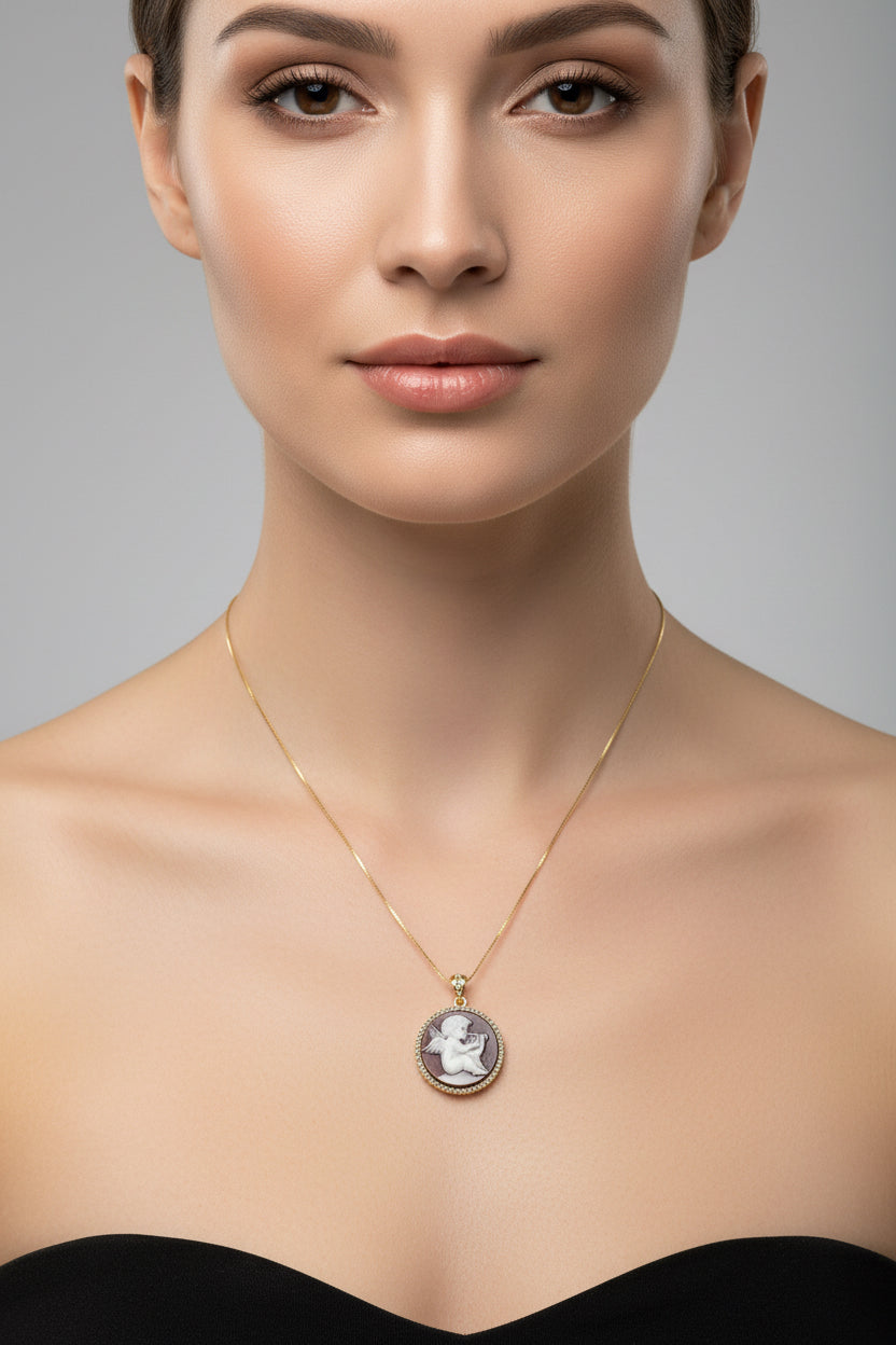 Collana in Cammeo incsione "Putto"
