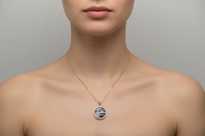 Collana in Cammeo incisione "Vesuvio"