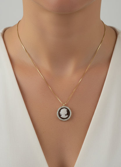 Collana in Cammeo incisione "Profilo di Donna"