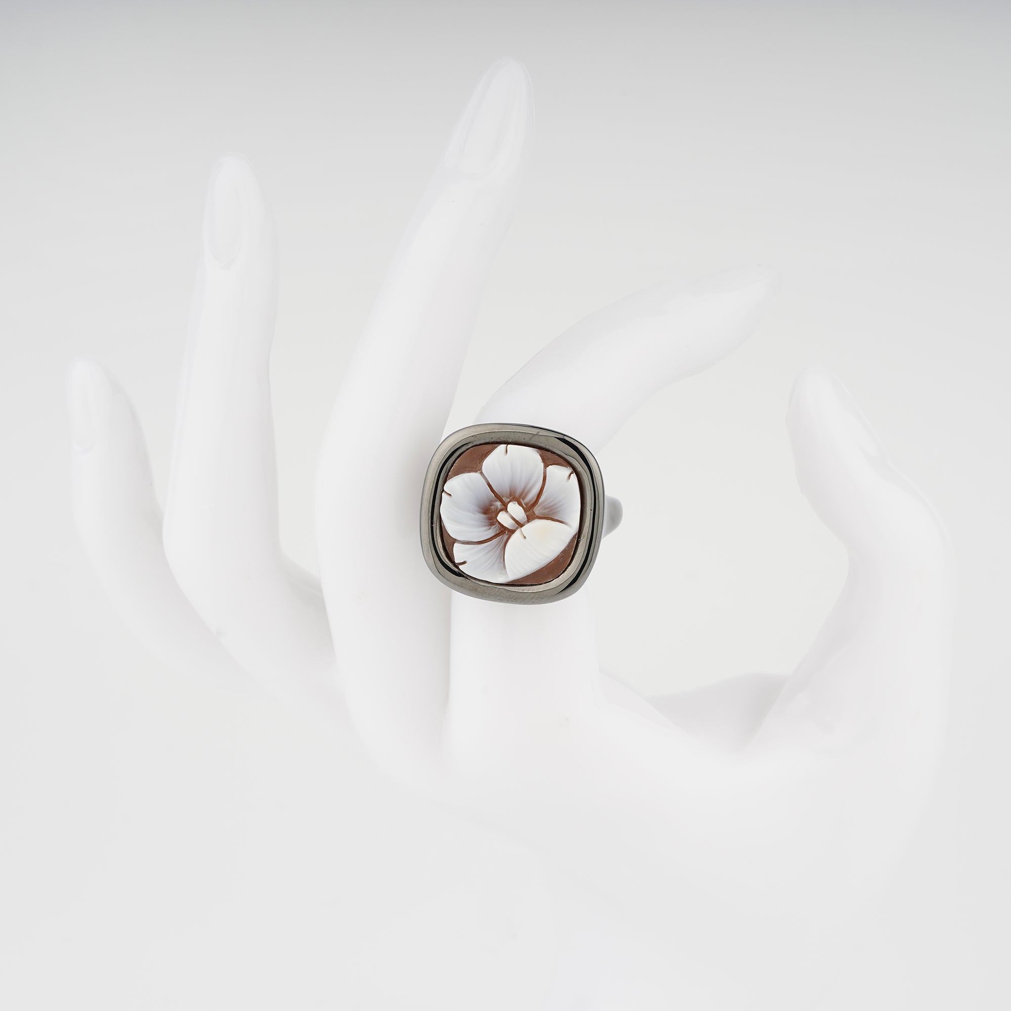 Anello cammeo fiore hotsell