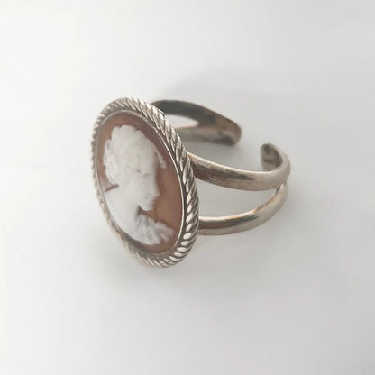 Cameo Ring Profile Woman