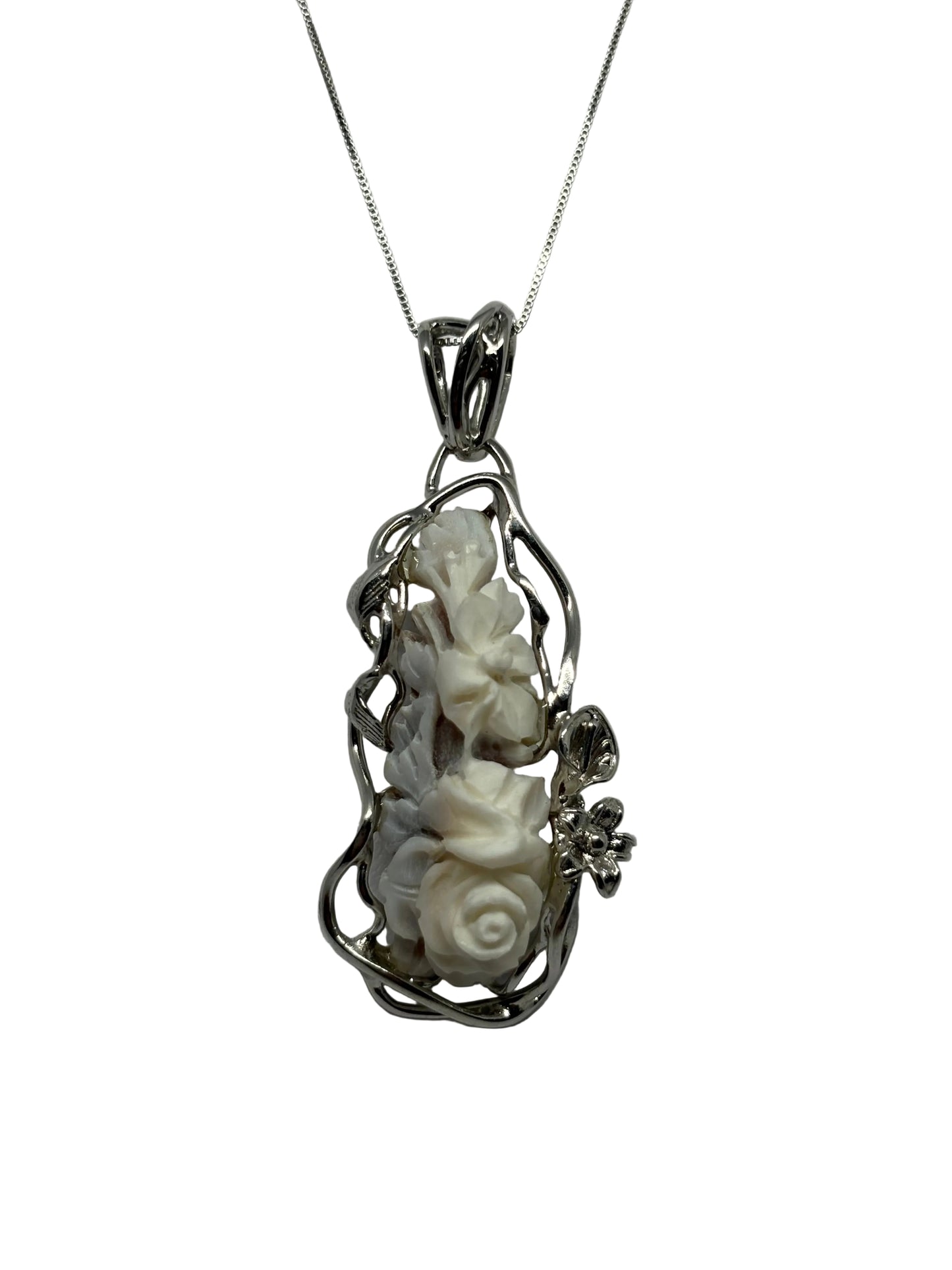 Pendente In Cammeo "Fiori"
