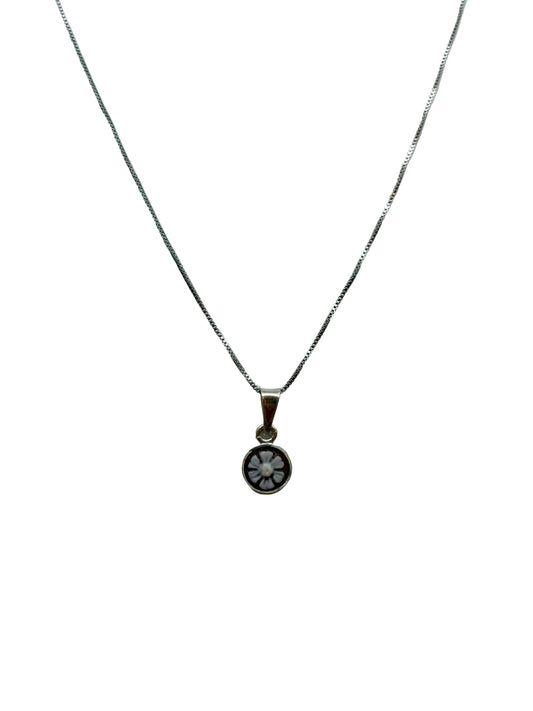 Pendente in Cammeo incisione "Fiore"