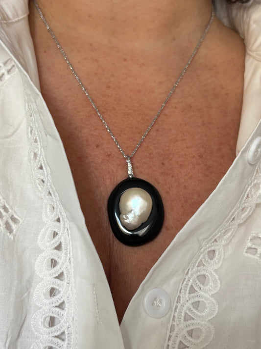 Pendente in Agata e Perla