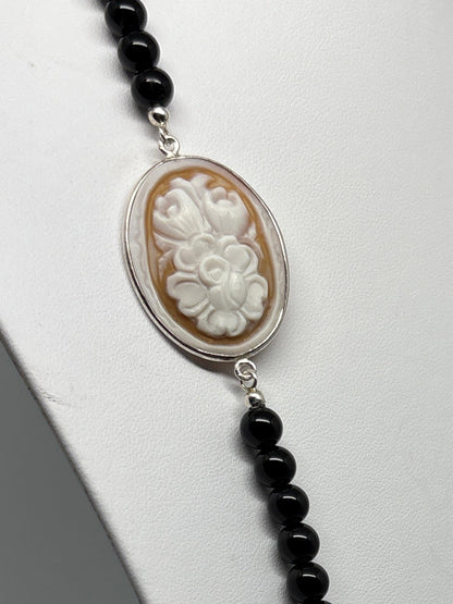 Collana in Agata e Cammeo incisione "Fiore"