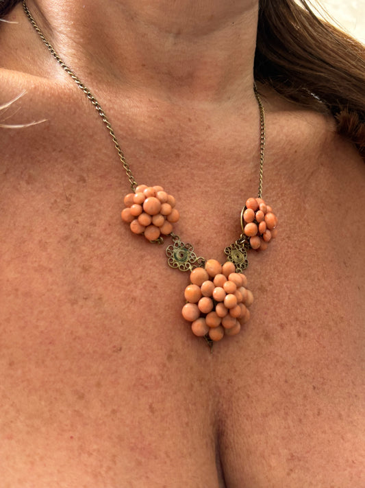 Collana in Corallo Antico