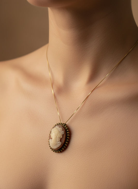 Spilla Pendente in Cammeo incisione "Profilo di Donna"
