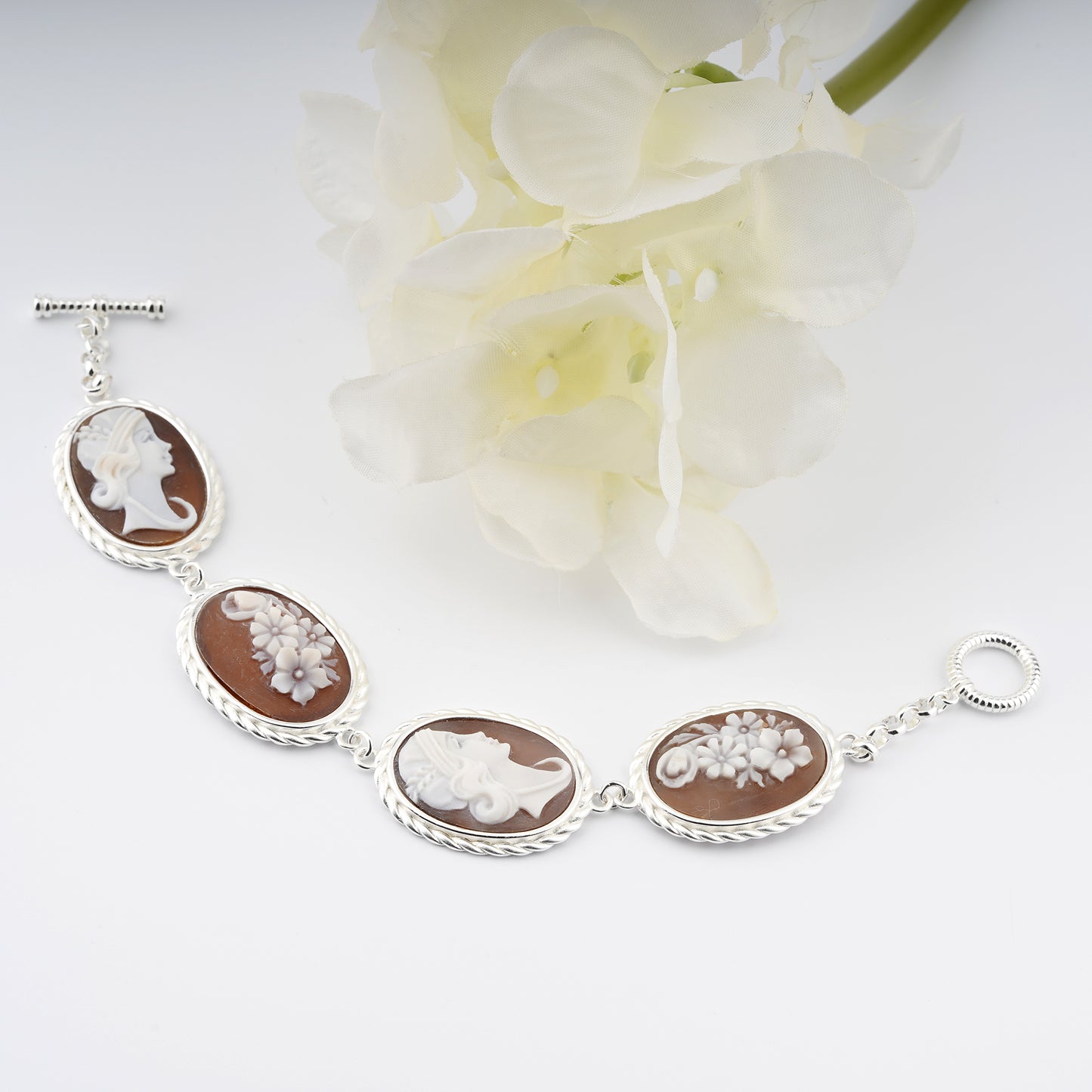 Italian Cameo Bracelet Raffaello Cameo Profile Woman with Flowers