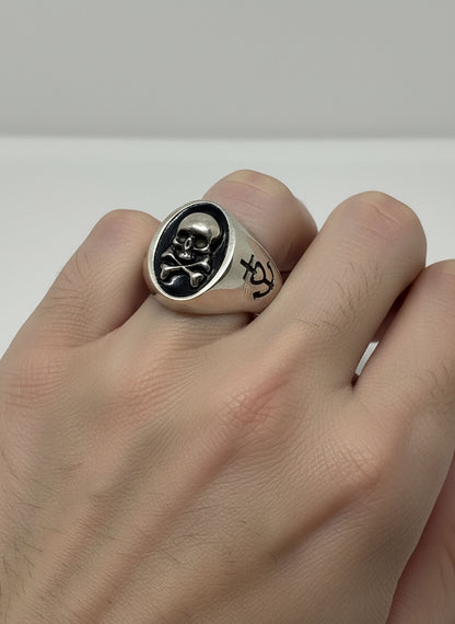 Anello in Argento "Incisione Teschio"